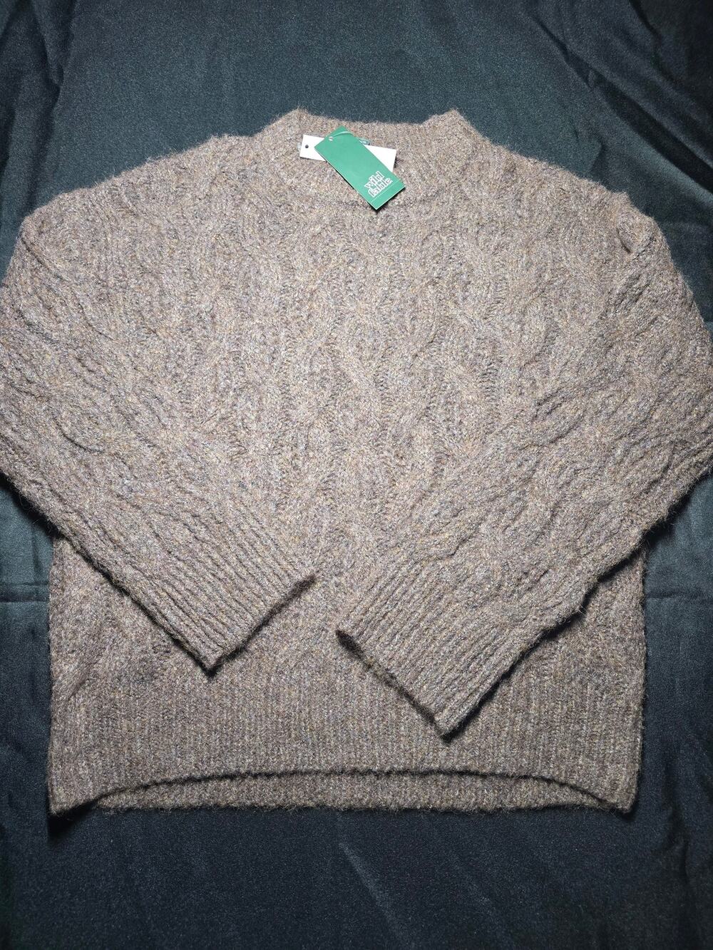 Wild Fable Brown Cable Knit Fuzzy Crewneck Sweater Soft Pullover